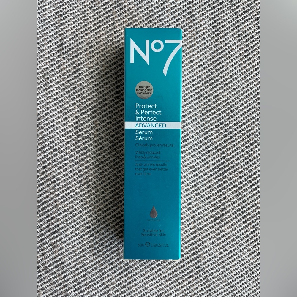 No7 Protect & Perfect Intense Advanced Serum - 50 ml